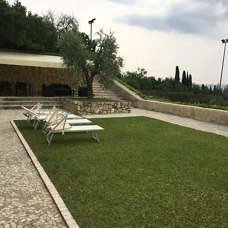 Eremo Di San Giorgio Lägenhet Manerba del Garda